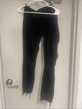 Abercrombie & Fitch Black Skinny Distressed Jeans